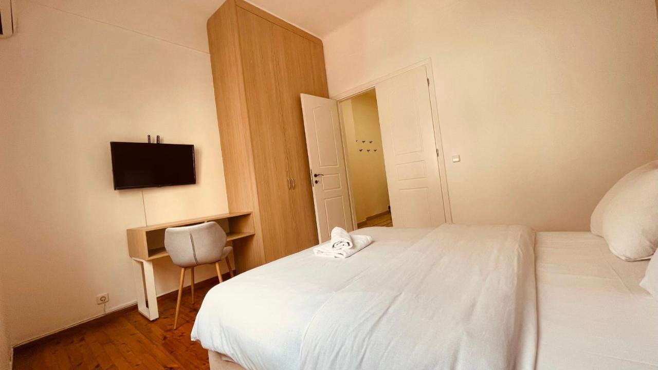 Daisy Apartment 15 Min To Acropolis Афины Экстерьер фото